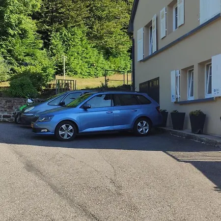 Aux 2 Lacs Apartment